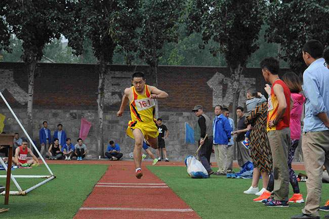 山東勝利鋼管有限公司第十四屆員工運(yùn)動(dòng)會(huì)勝利閉幕